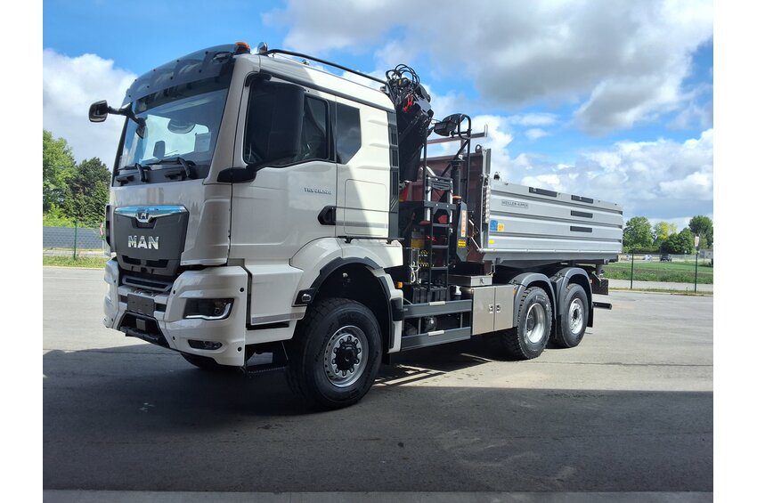 Kran Type PK-26002AH auf MAN Konsi (10022803)