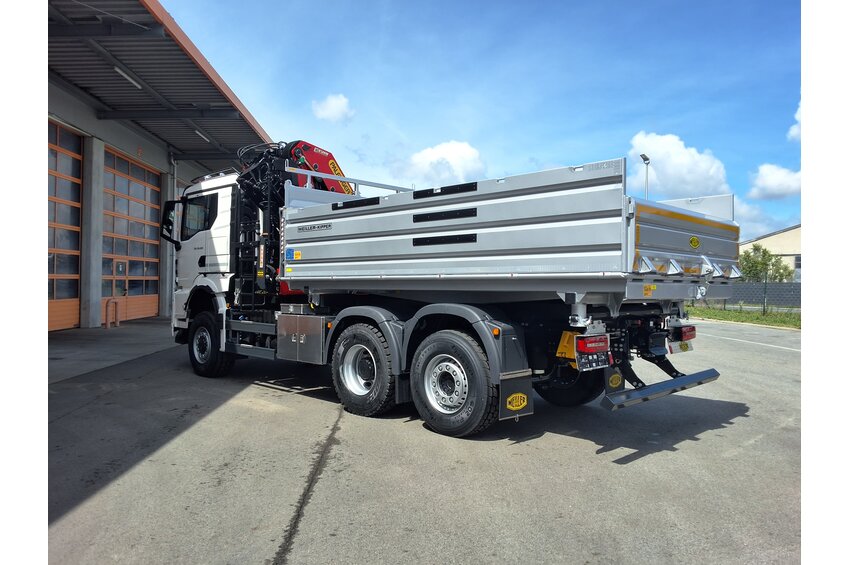 Kran Type PK-26002AH auf MAN Konsi (10022803)