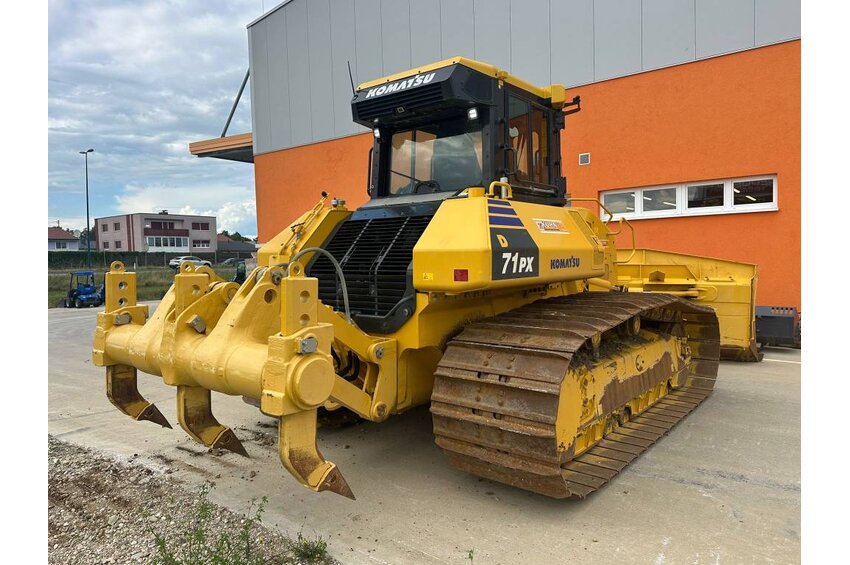 D 71PX-24 E0