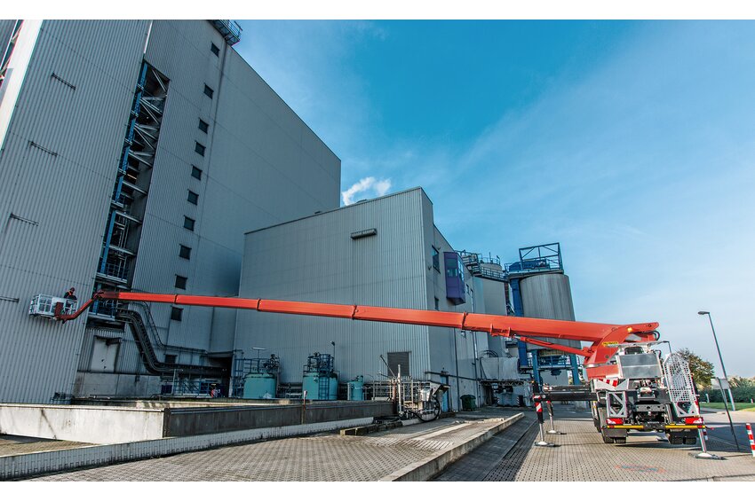 P 370 KS